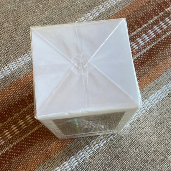 NWT - Ladies ‘FAME’ EAU DE PARFUM - 1.7 fl. oz. - Picture 2 of 4